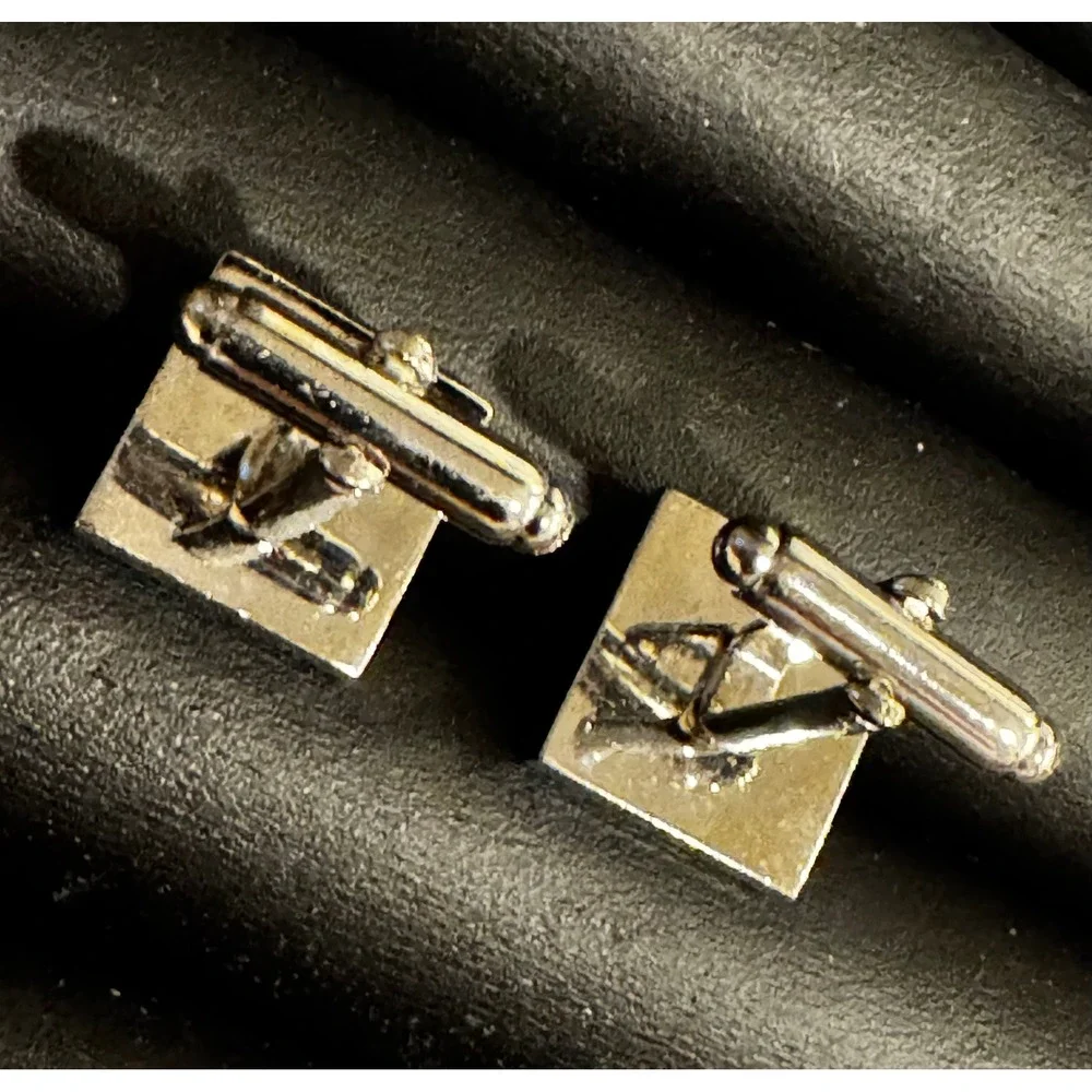 Silver Tone Mens Cufflinks Square Chevron Stripe Etched Gray Classic Tux Wedding